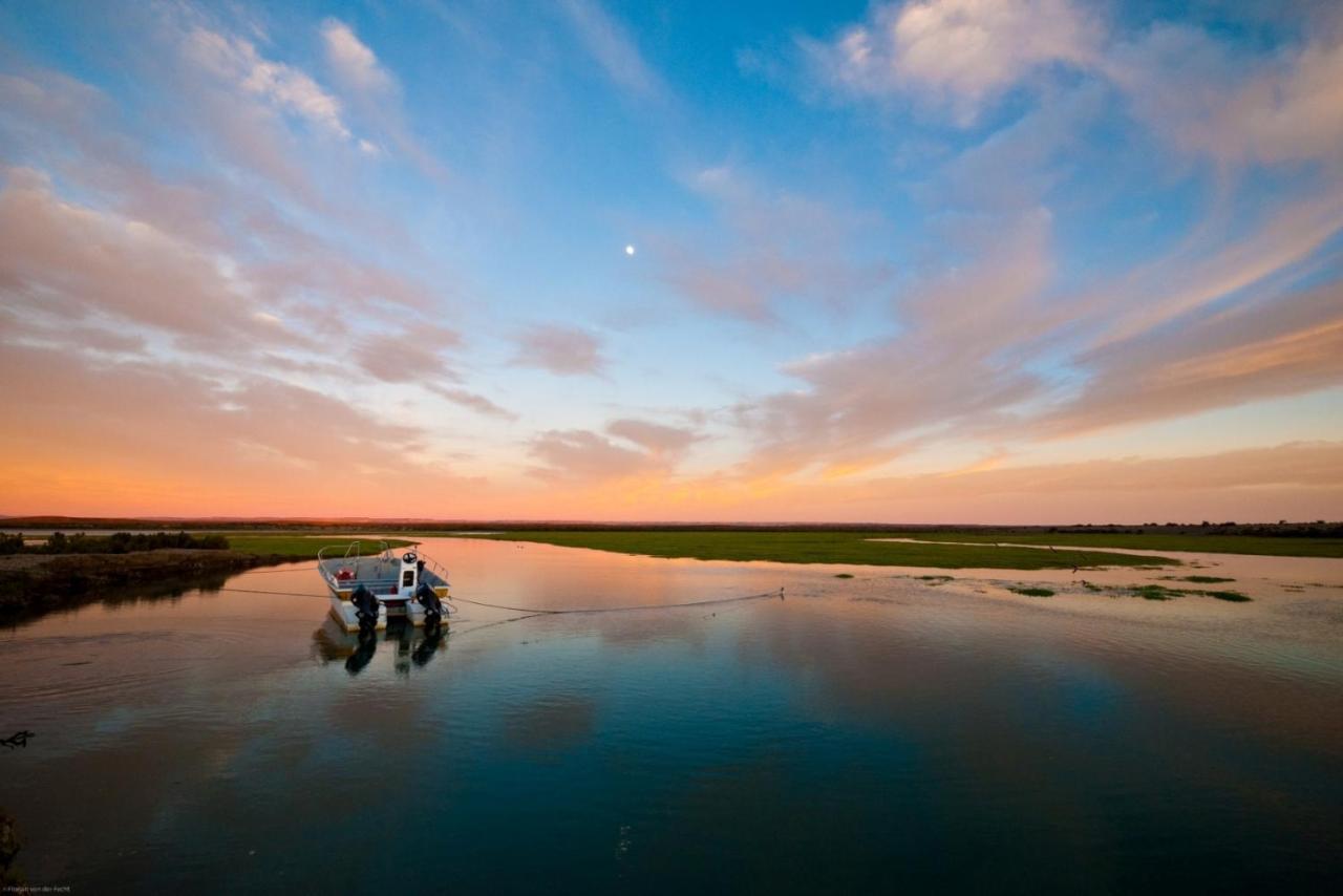 Bahia Bustamante Lodge Eksteriør bilde